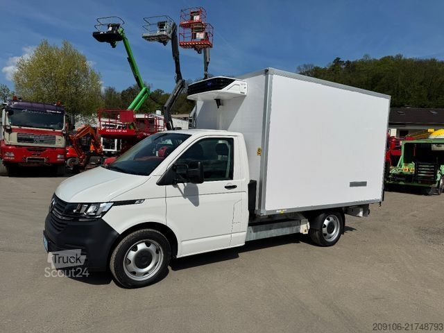 Autoutilitară frigorifică VOLKSWAGEN T6 Kühlkoffer Allrad 4x4 Carrier Xarios 300