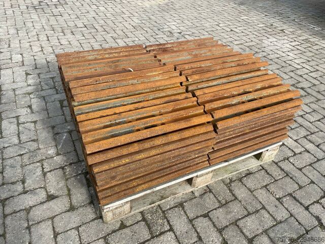  Volvo SHOES | TRACK PLATES | 60 CM | FAHRWERK