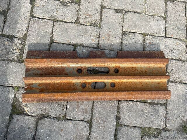  Volvo SHOES | TRACK PLATES | 60 CM | FAHRWERK