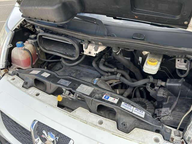  Peugeot Boxer 330 2.2 HDI L1H1 Premium / 204 dkm / 9 Se...