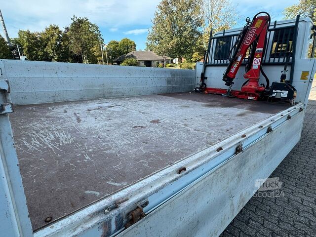 Pick-up bestelwagen IVECO 75E16 Pritsche mit Kran Fassi