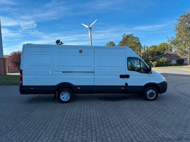 Bestelwagen met verhoogd dak IVECO Daily 50C17 Kastenwagen 3 liter *AHK*