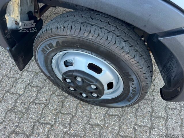 Bestelwagen met verhoogd dak IVECO Daily 50C17 Kastenwagen 3 liter *AHK*