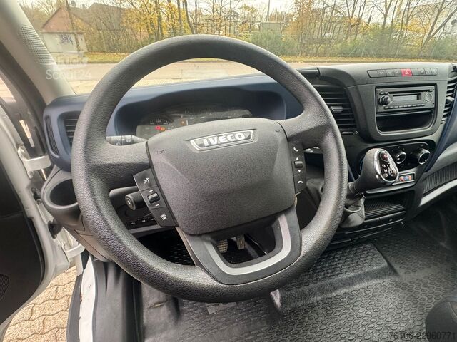 Furgão frigorífico IVECO Daily 35C18 TiefKühlkoffer Maxicargo