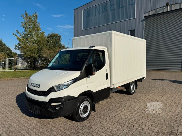 Vrachtwagen met bakwagen IVECO Daily 35S13 Koffer mit Ladebordwand*Klima*