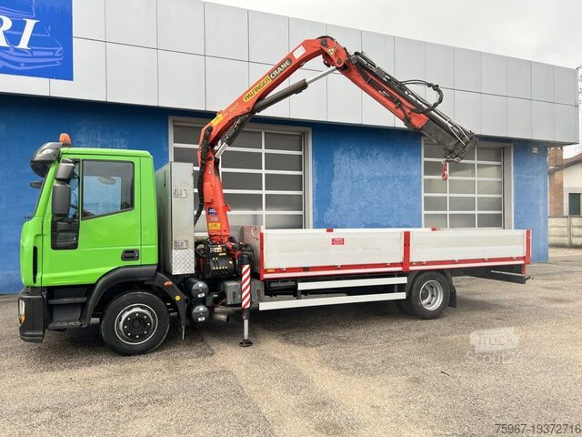 Vaste opbouw met kraan Iveco Eurocargo 120e25