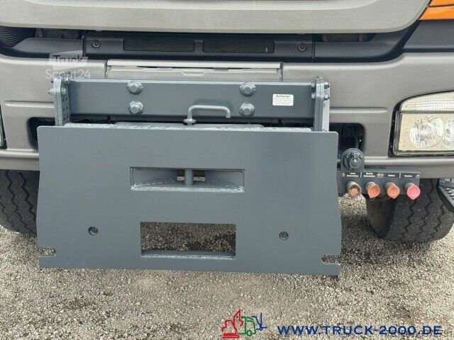 Driezijdige kipper Mercedes-Benz Axor 2133 4x4 Kipper Kran Winterdienstausstat.