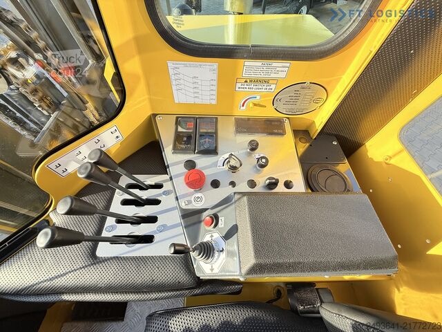 чотири-напрямний навантажувач Combilift C4000 / GAS / WIDE SELECTION OF FORKLIFT