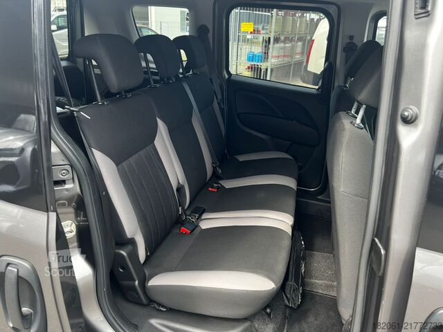 حافلة صغيرة FIAT Doblo Kombi L1H1 SX 1.6 Multijet+Touchscreen+AHK+