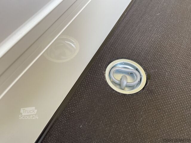 Remorcă carosată Möslein TK0105D-L Weiß Tandem Koffer, Ladebordwand 1,5 t + DurchladbarNeufahrzeug --