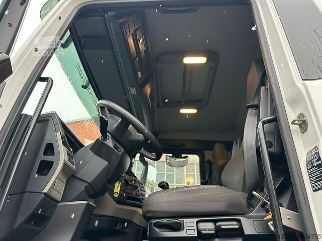 Standardowy ciągnik siodłowy MAN TGS 41.510 PARI AL NUOVO