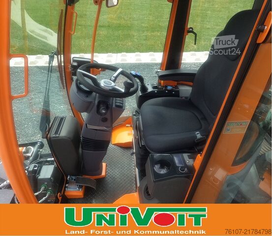 Kommunalfahrzeug Vitra C2.25