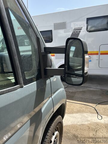 Caravana semiintegrada Fiat Ducato Weinsberg Carasuite 2024 | Automática | Capacidad para 5 personas
