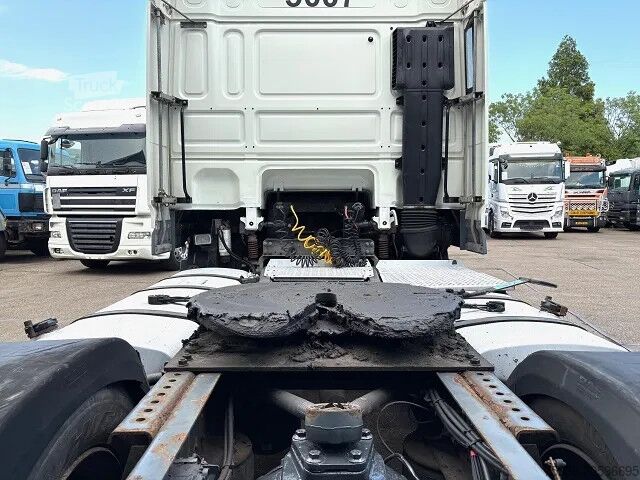 Padrão-SZM DAF XF 105.460 SPACECAB (ZF16 MANUAL GEARBOX / MX-B...