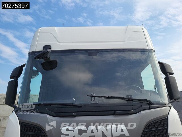 Standard tractor Scania S460 4X2 Retarder 2x Tanks