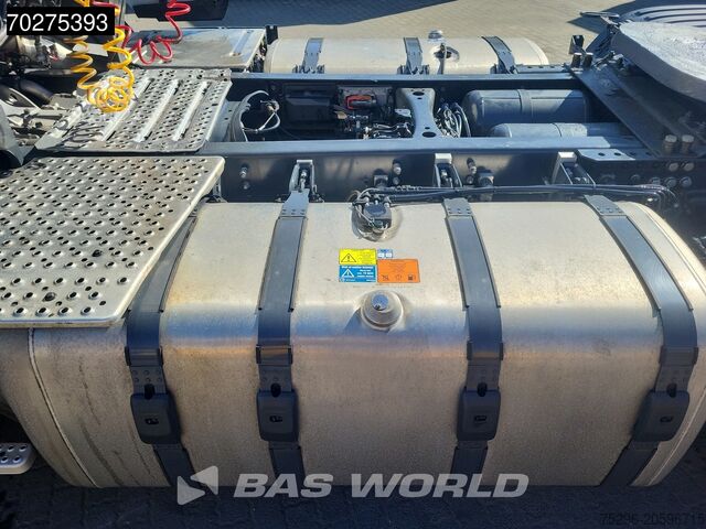 Standard-SZM Scania S460 4X2 Retarder 2x Tanks