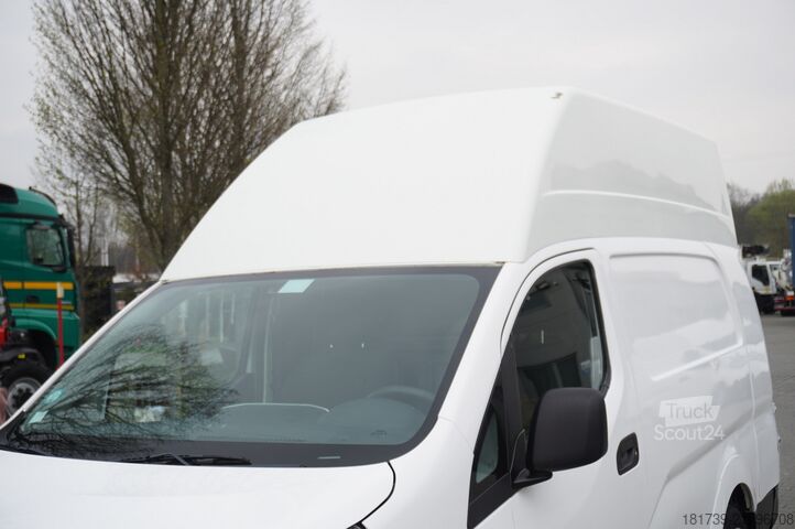 Комерційний автомобіль - 4 штуки Nissan E-NV200 XL Voltia / Electric vehicle