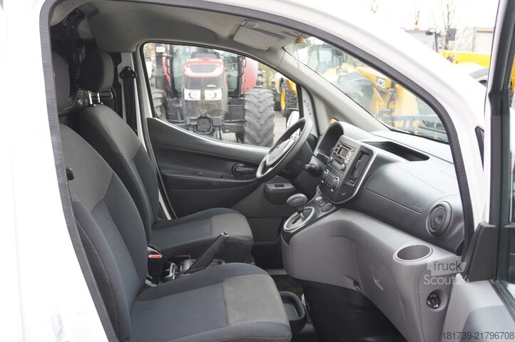 Комерційний автомобіль - 4 штуки Nissan E-NV200 XL Voltia / Electric vehicle