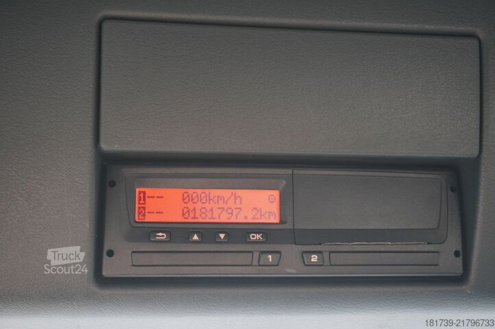 Impianto di depurazione delle acque reflue MAN TGS 26.360 / RIVARD 18m3  / 180 tho km