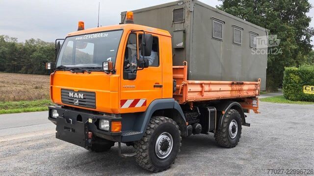 MAN L2000 4x4 10.220 + Army Shelter container MAN L2000 4x4 10.220 + Army Shelter container