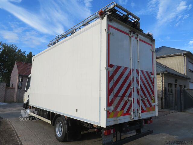 Furgão fechado DAF LF 180 FA