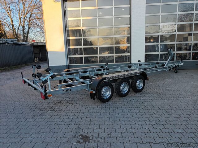 Radlader sonstige 3500kg Bootstrailer 900cm sofort