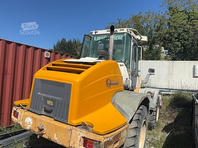 Chargeuse Liebherr L 524