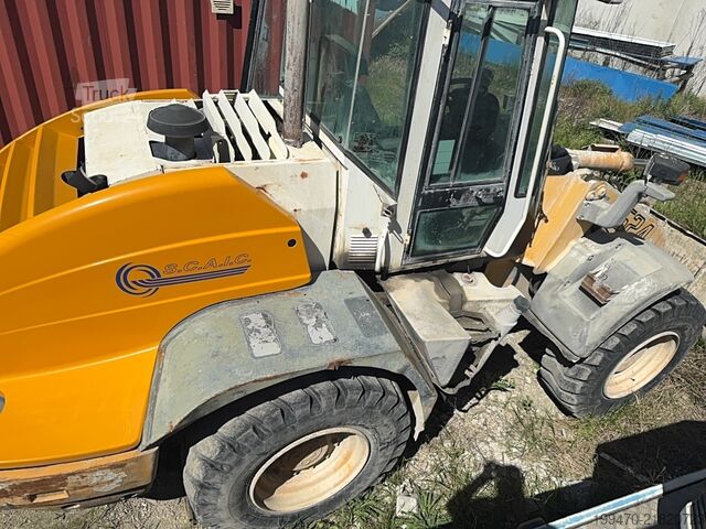 Chargeuse Liebherr L 524