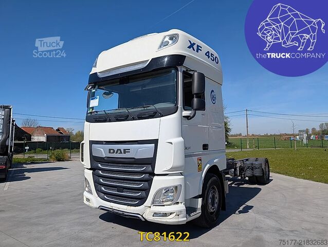 الهيكل مع كابينة السائق DAF XF 450