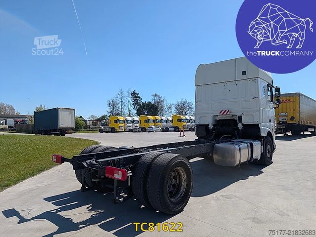 الهيكل مع كابينة السائق DAF XF 450
