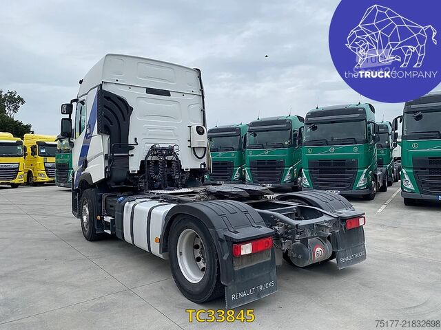 Standard-SZM Renault T 440