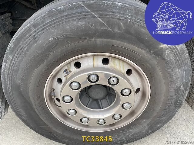 Standard-SZM Renault T 440