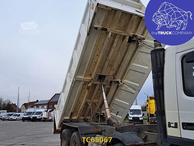 Dumper Volvo FM 380