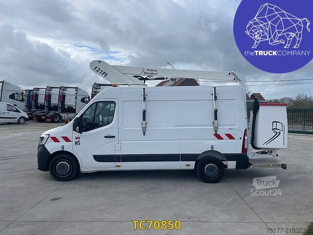 Løfteplatform Renault Master 145.35 Nacelle