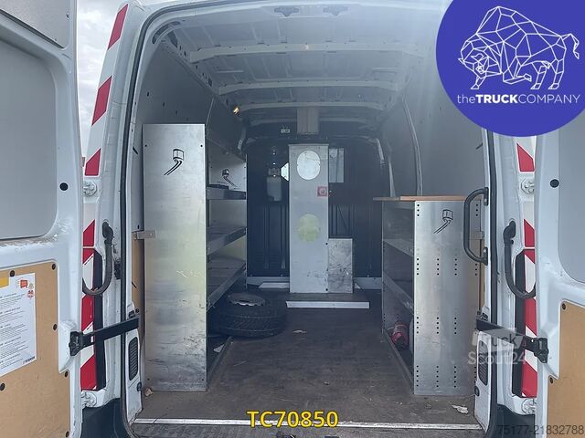 Løfteplatform Renault Master 145.35 Nacelle