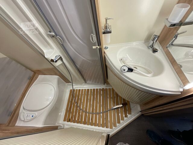 Camping-car semi-intégré EURA MOBIL PROFILA RS 675 SB MAXI 4.25 t, Fahrradträger