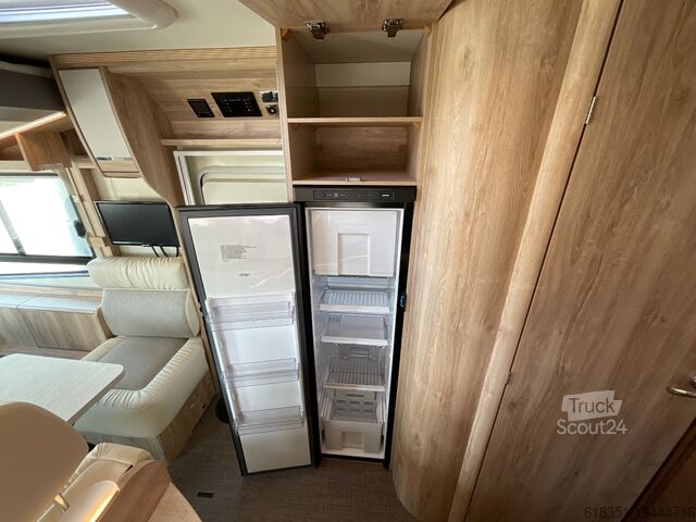 Camping-car intégral EURA MOBIL INTEGRA LINE IL 720 EB, Maxi 4,4 t, 180 PS