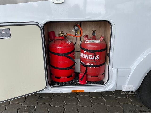 Camping-car intégral EURA MOBIL INTEGRA LINE IL 720 EB, Maxi 4,4 t, 180 PS