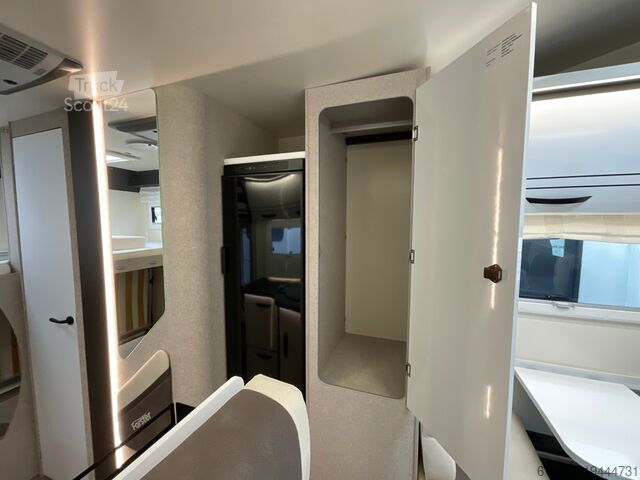 Alkoof camper FORSTER A 699 VB, 7 Sitz- & Schlafplätze, Dachklima