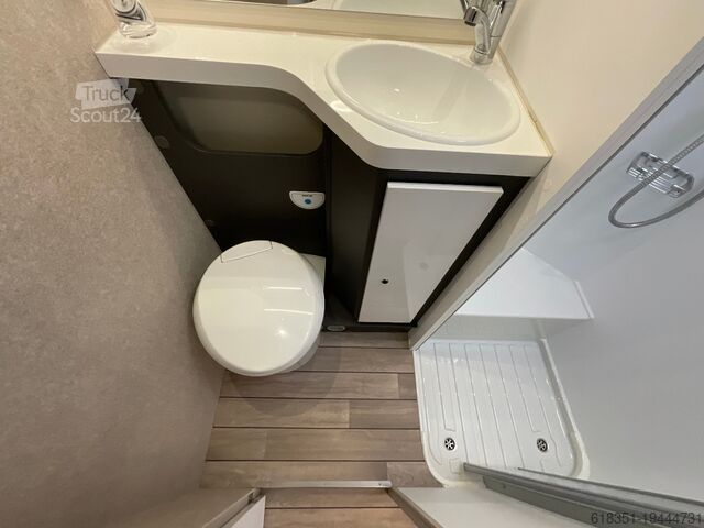 Alkoof camper FORSTER A 699 VB, 7 Sitz- & Schlafplätze, Dachklima