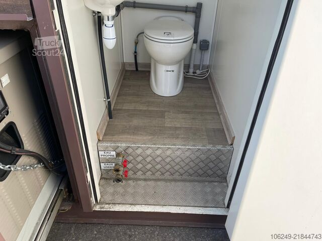 Werkstattcontainer  Werkstatt Büro Office Container 8m
