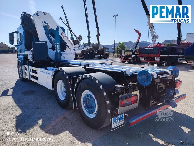 Camión grúa MAN TGS 26.480 6X2 GRUA MULTILIF