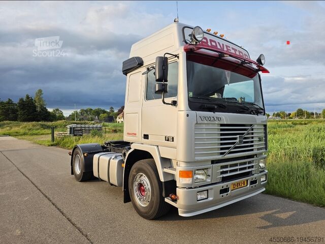 Standard traktor Volvo F16