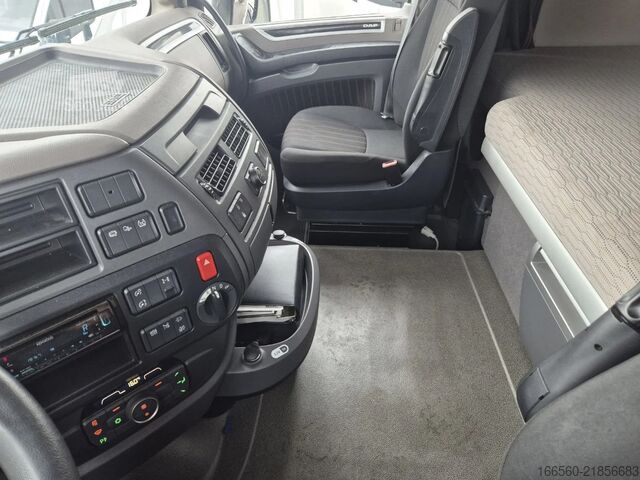 Tractor estándar DAF XF 480 FT SUPER SPACE CAB ZF INTARDER