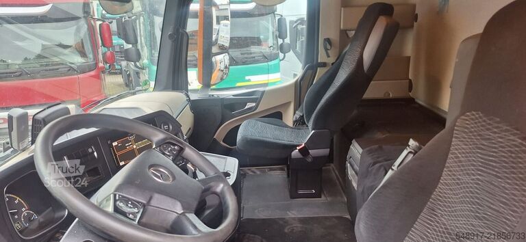 Mercedes-Benz Actros 1845 Mercedes-Benz Actros 1845