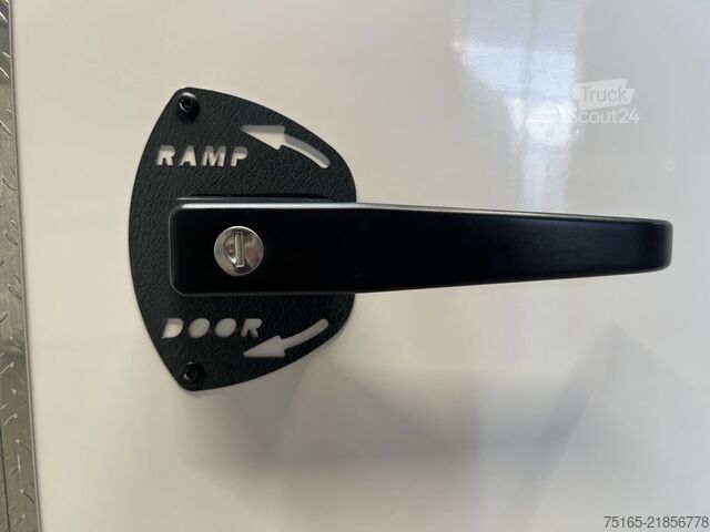 مقطورة صندوقية Brian James Box Van 600-3016-27-2-12-W Kofferanhänger