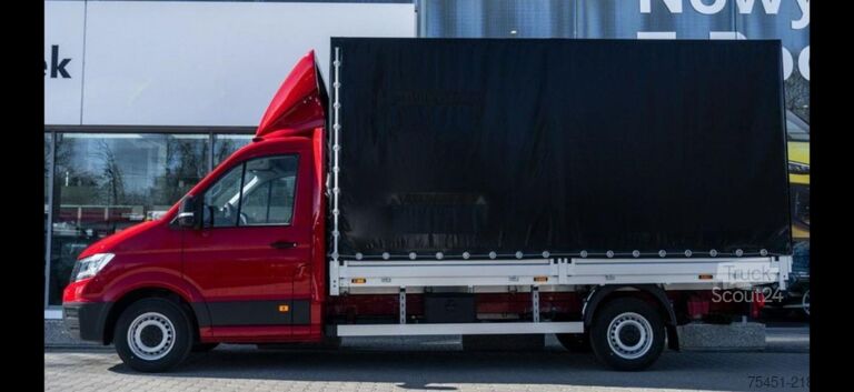 Dodávka s plachtovou bočnicou VW Crafter 35 Pritsche Schiebeplane LED Tempom.