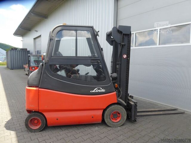 Priekinis krautuvas Linde E25-03/600