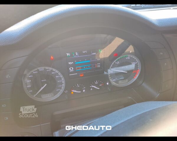 Cap tractor standard IVECO TRATTORE STRADALE IVECO S - WAY 460 LNG METANO