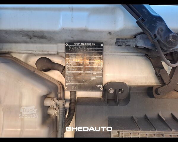 Cap tractor standard IVECO TRATTORE STRADALE IVECO S - WAY 460 LNG METANO